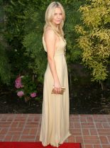 Andrea Roth