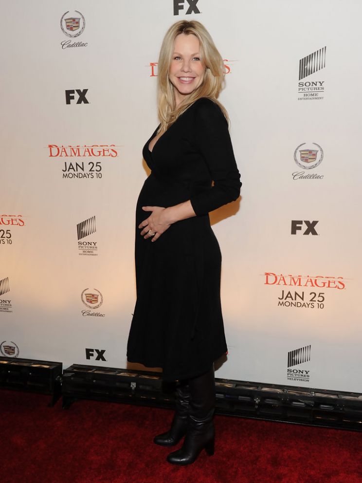 Andrea Roth
