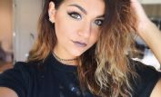 Andrea Russett