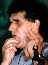 Andreas Katsulas