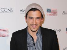 Andrew Keegan