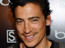 Andrew Keegan