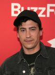 Andrew Keegan