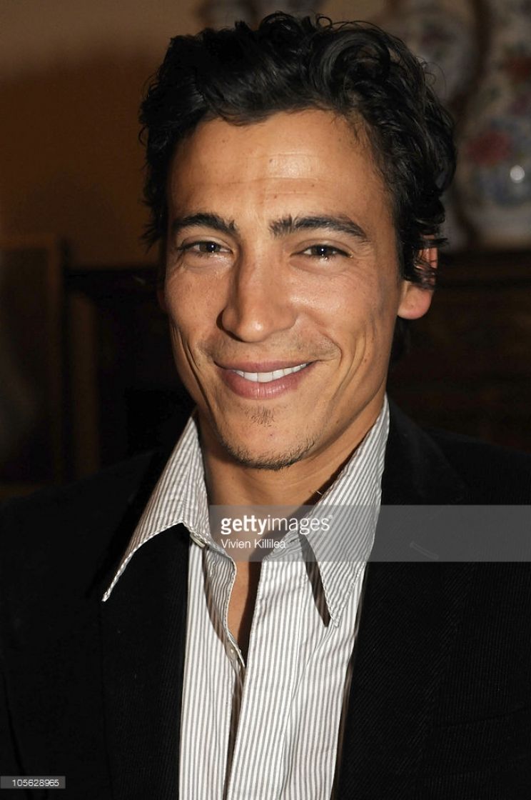 Andrew Keegan