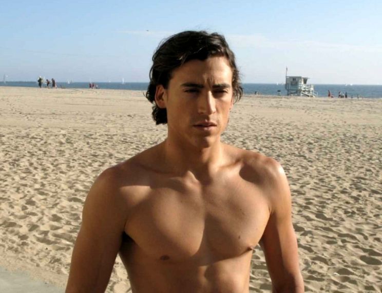 Andrew Keegan