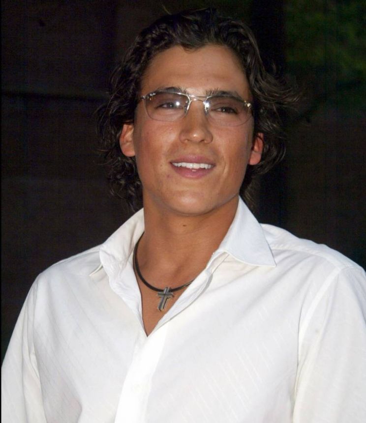 Andrew Keegan