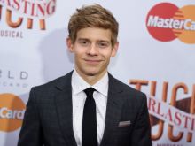 Andrew Keenan-Bolger