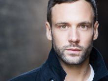 Andrew Knott