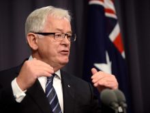 Andrew Robb