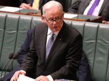 Andrew Robb