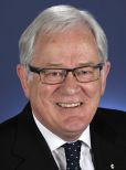 Andrew Robb