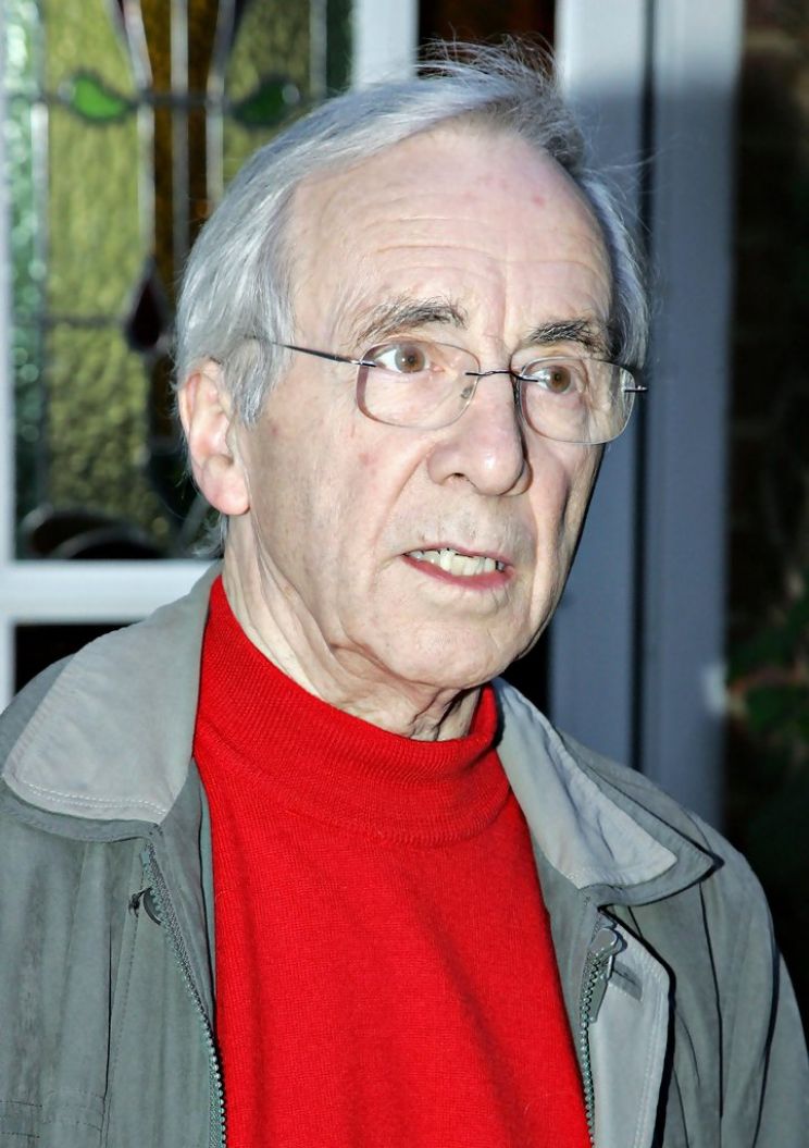 Andrew Sachs