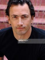 Andrew Shue photo