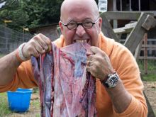 Andrew Zimmern