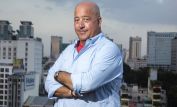 Andrew Zimmern