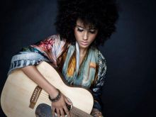 Andy Allo