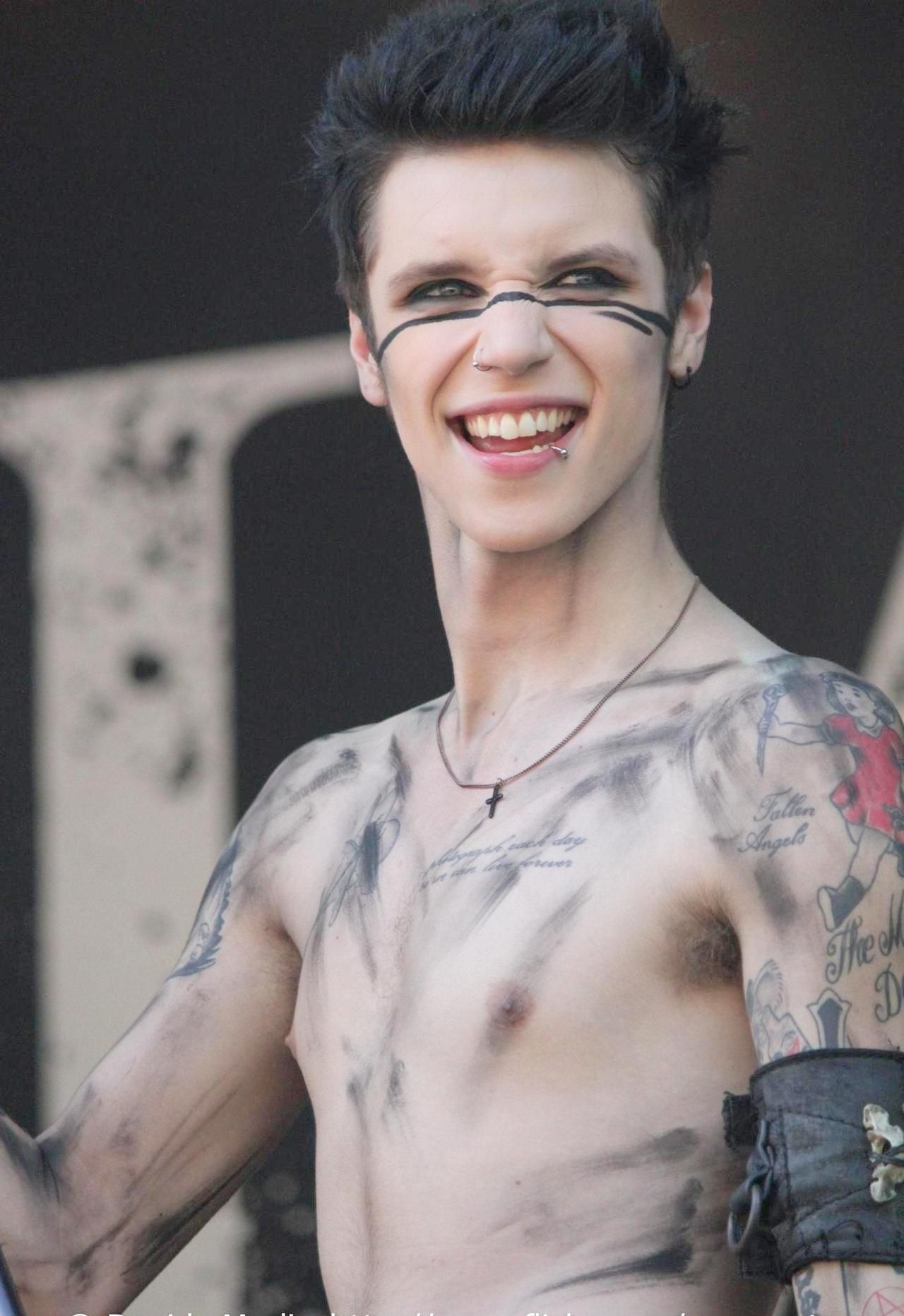 Pictures of Andy Biersack