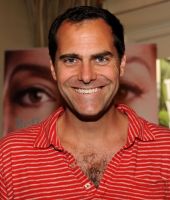 Andy Buckley