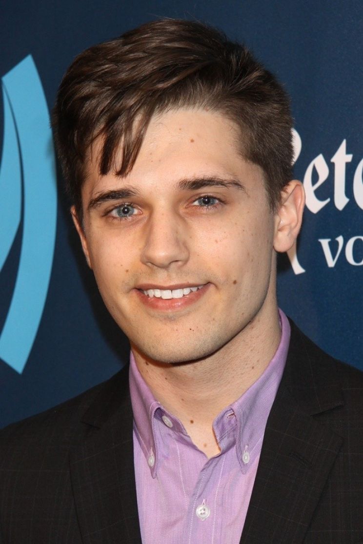 Andy Mientus