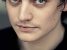 Aneurin Barnard