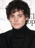 Aneurin Barnard