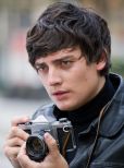 Aneurin Barnard