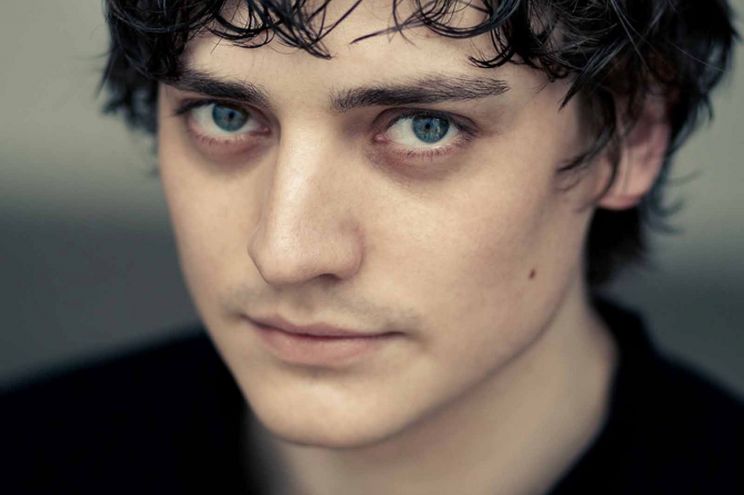 Aneurin Barnard