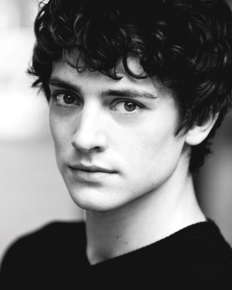 Aneurin Barnard