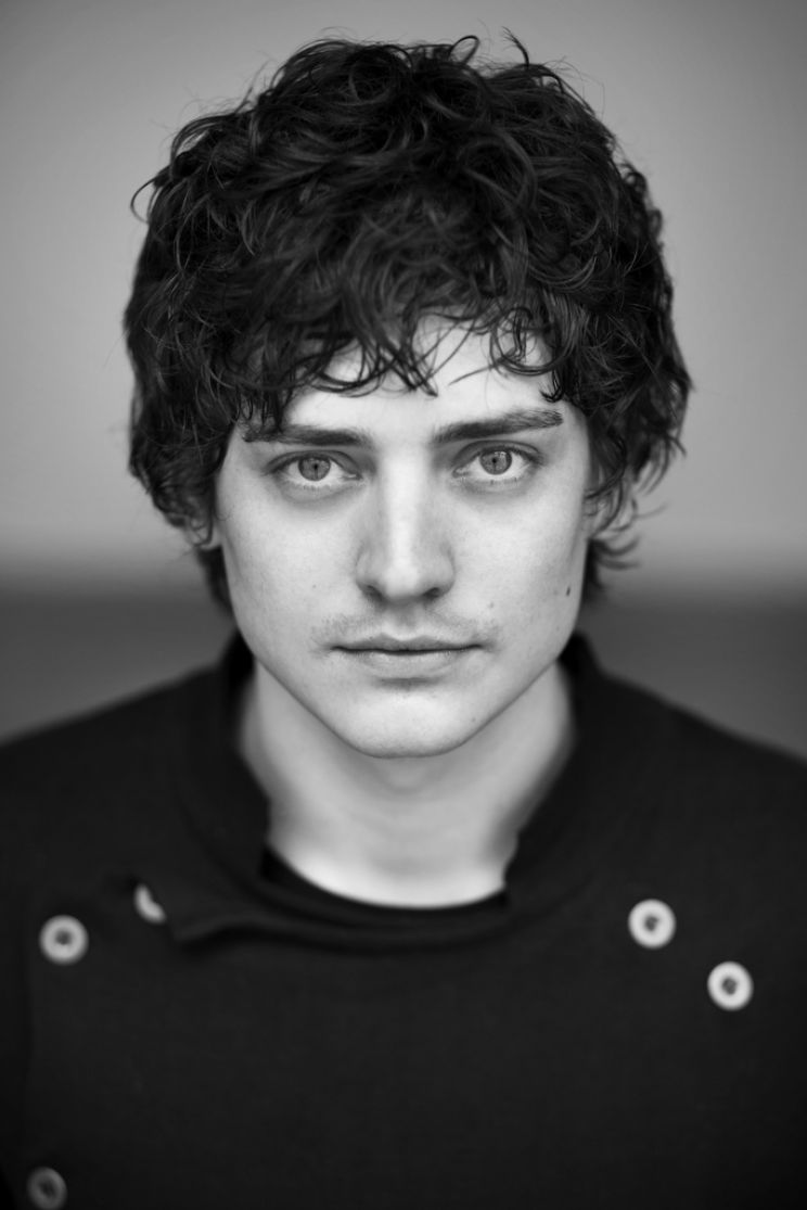 Aneurin Barnard