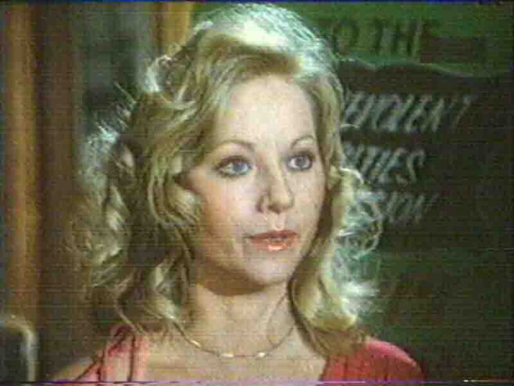Angela Aames