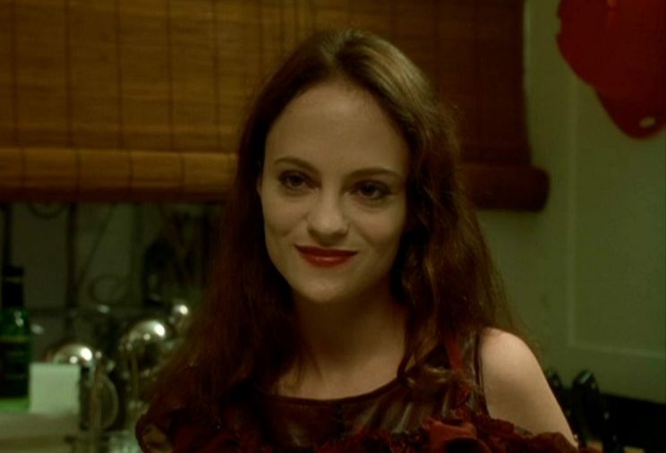 Angela Bettis