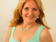 Angela Bruce