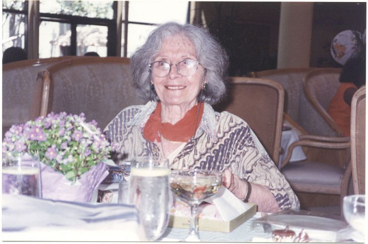 Angela Clarke