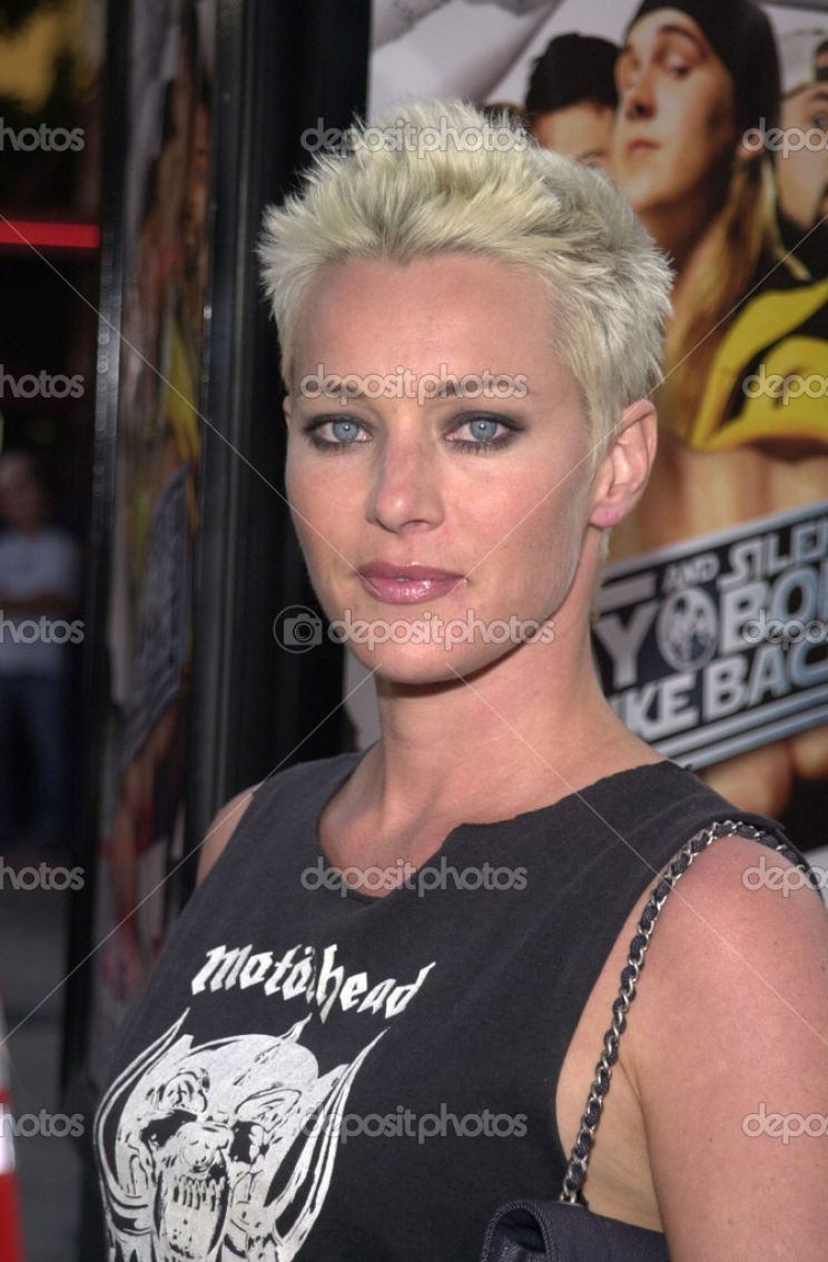 Angela Featherstone