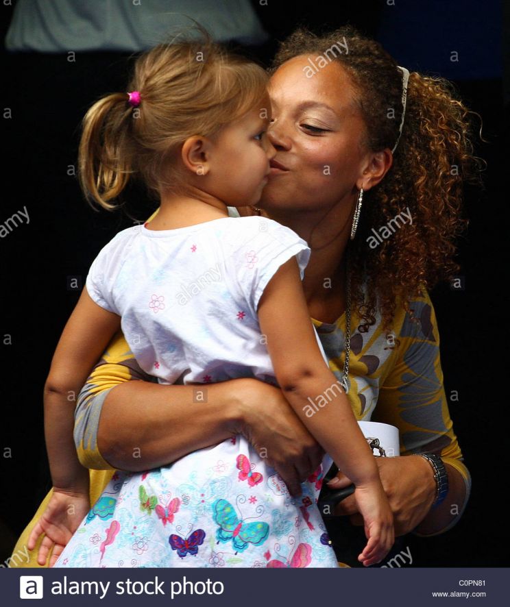 Angela Griffin