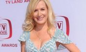 Angela Kinsey