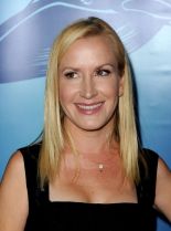 Angela Kinsey