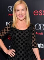 Angela Kinsey