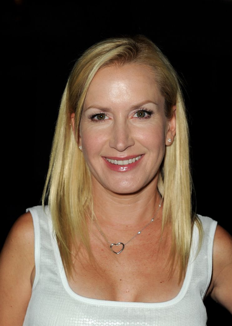 Angela Kinsey