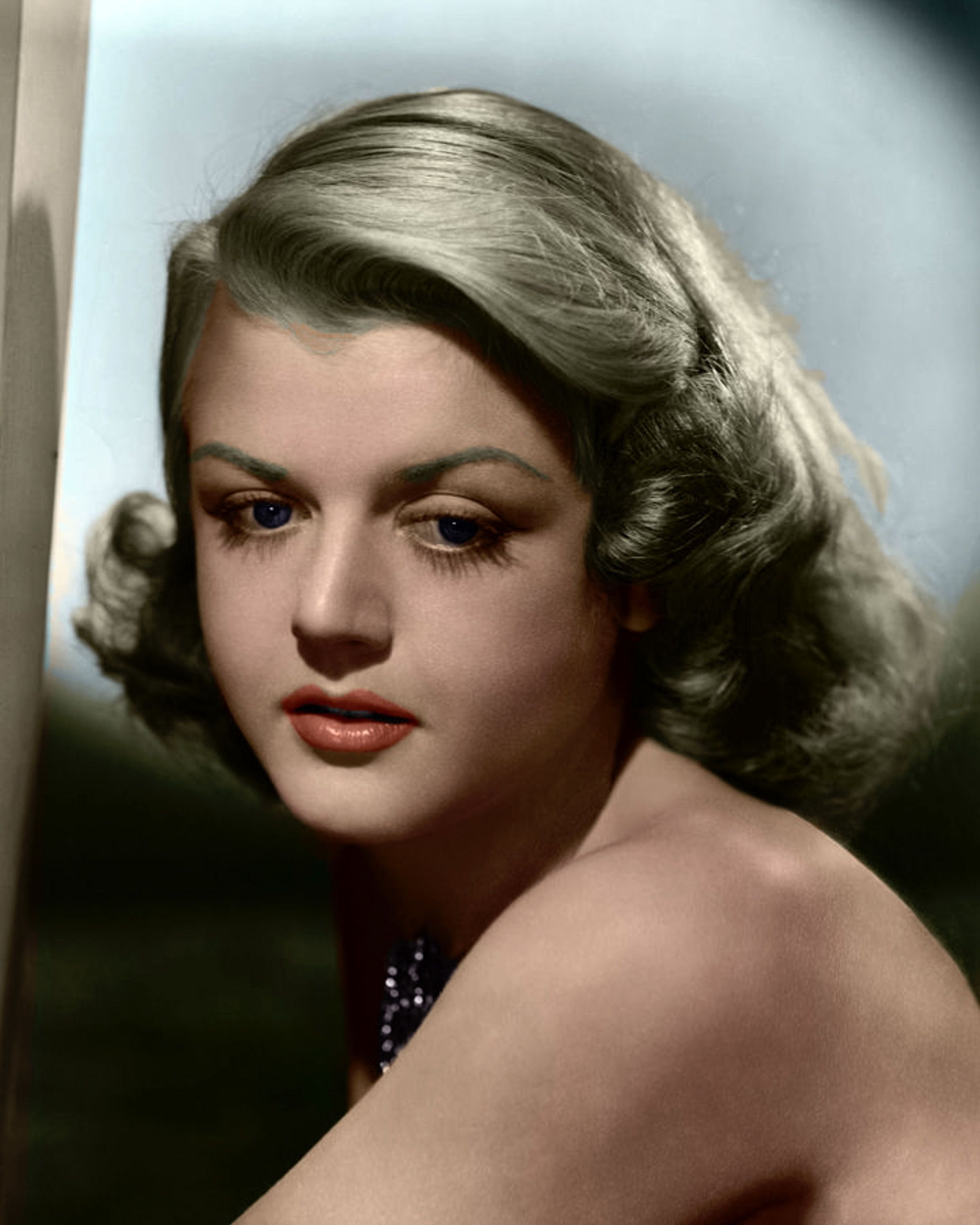Pictures of Angela Lansbury