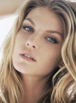 Angela Lindvall