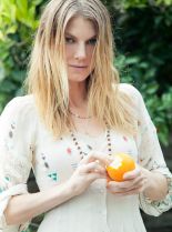Angela Lindvall