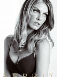 Angela Lindvall