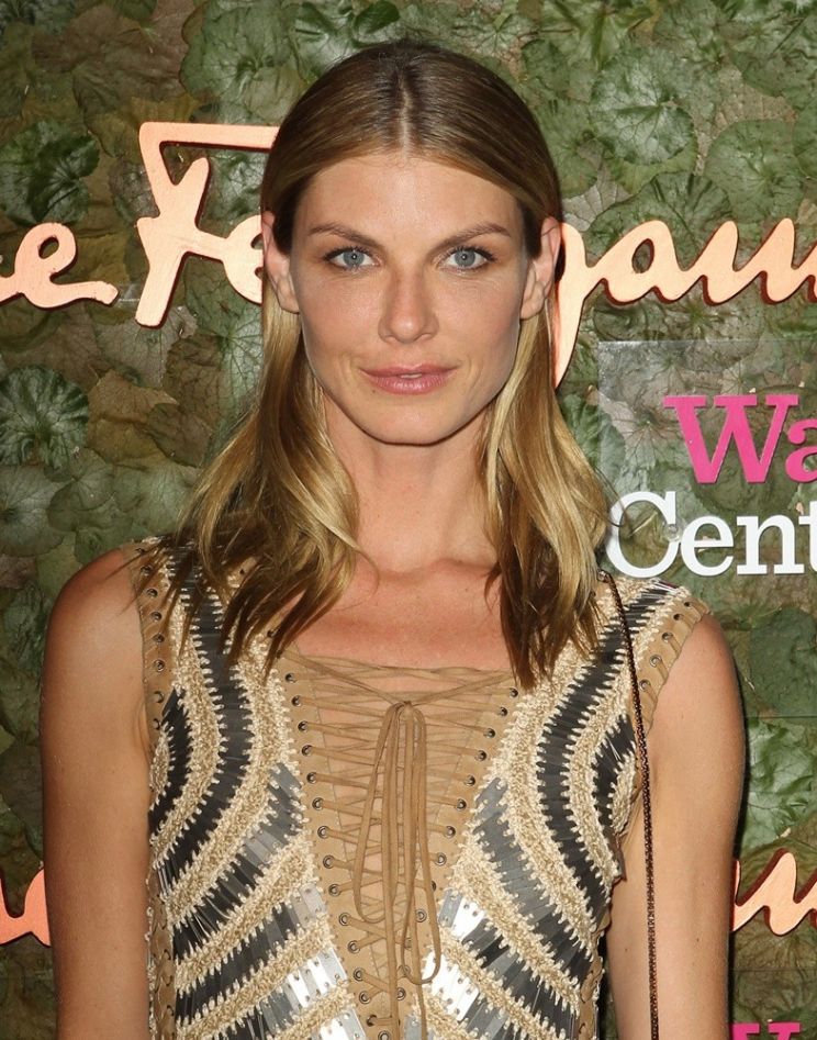 Angela Lindvall