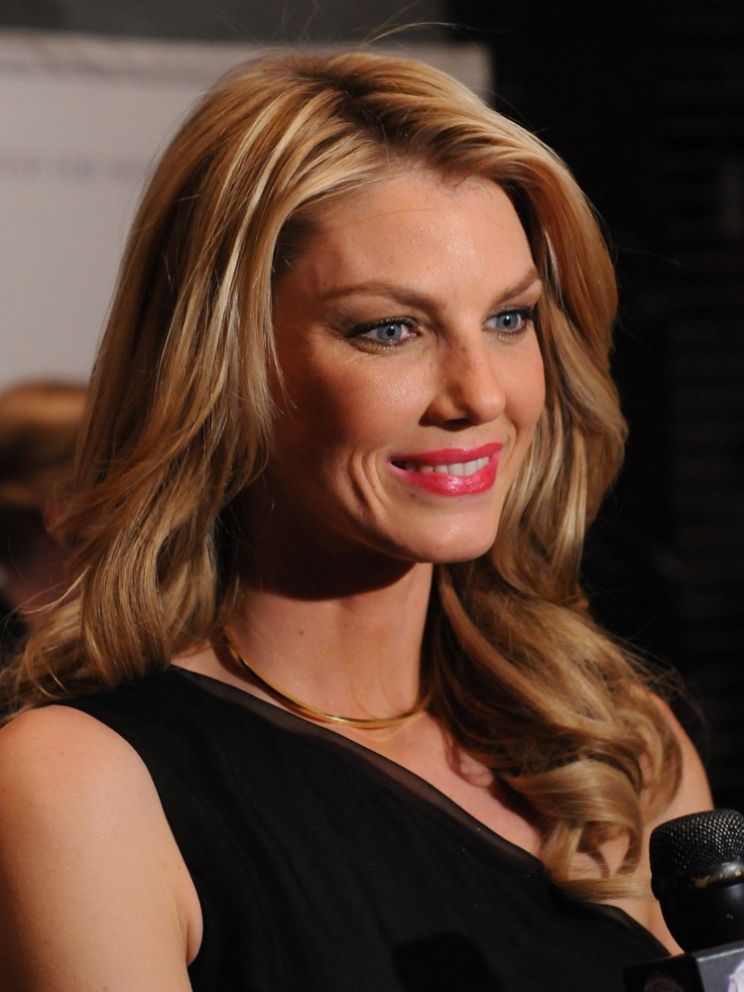 Angela Lindvall