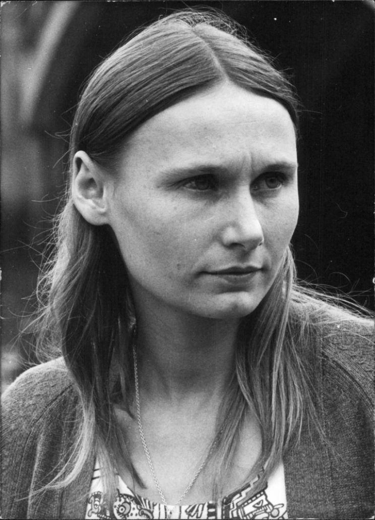 Angela Pleasence