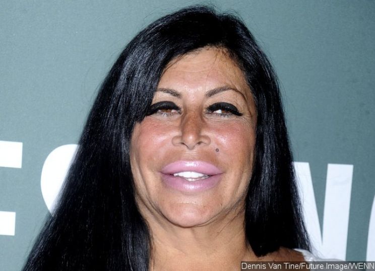 Angela Raiola