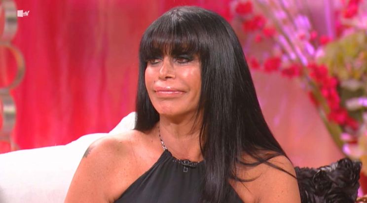 Angela Raiola
