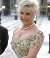 Angela Rippon