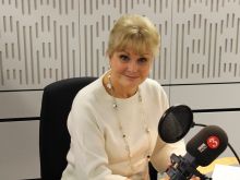 Angela Rippon